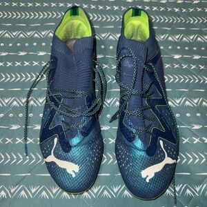 PUMA soccer cleats